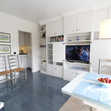 Duenenstrasse 29b, Eg Links Apartment *